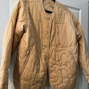 Lululemon sz 4 & 6 quilted light weight jacket